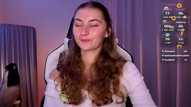 lady_curls's cam snapshot