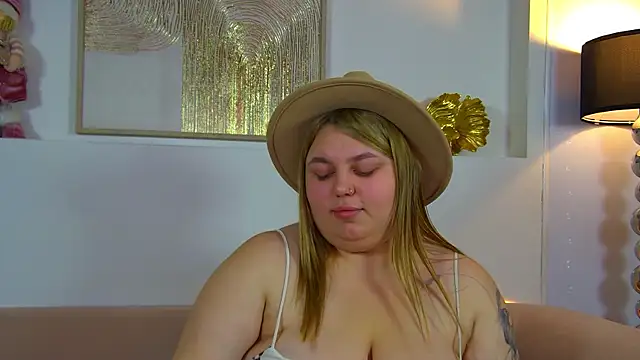 LillianKim's cam snapshot