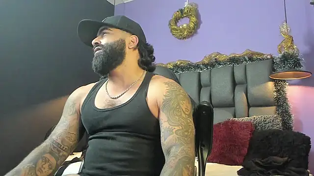 Lyon_vach live sex cam