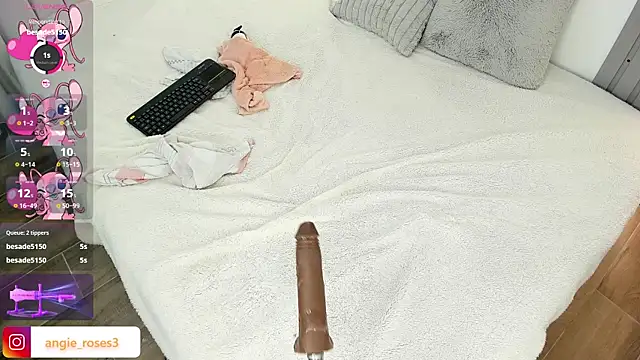 angiee_roses's web cam