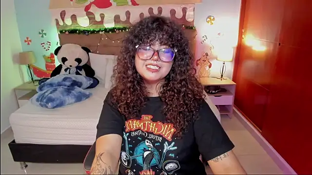 _Lilly_miller's cam snapshot