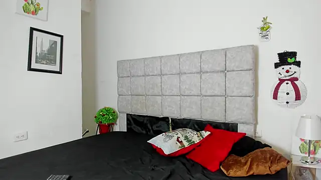 sofiia_smith_'s web cam