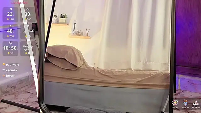 sara_brown04's cam snapshot