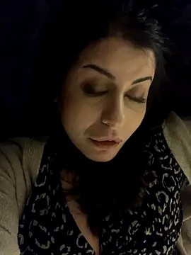 holyeroticss's cam snapshot