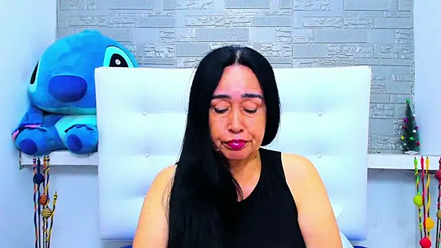 HorniestMilf's cam snapshot