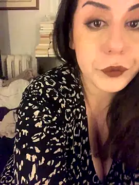 holyeroticss's cam snapshot