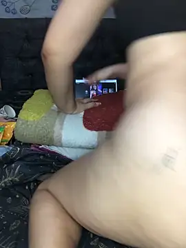 aisha-sajady's web cam