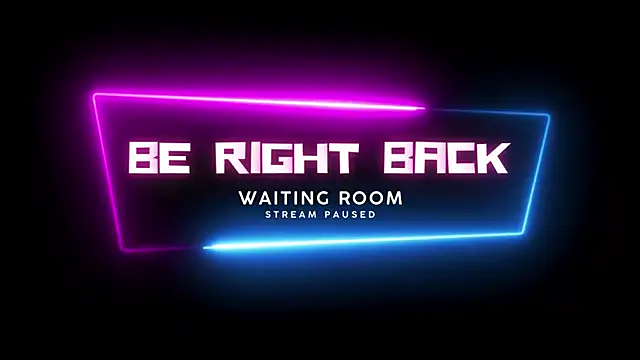 ScarlettAndTom's cam snapshot