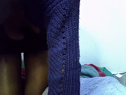 heather_savage's cam snapshot