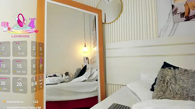 Kloeh_Star's cam snapshot