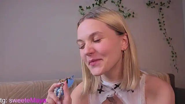 KelleDomin's cam snapshot