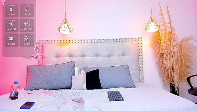 Esmeralda_cutes live sex cam