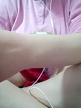 Soraya's cam snapshot