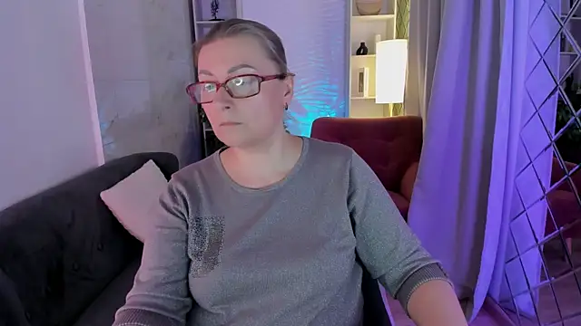 AlexandraKind's cam snapshot