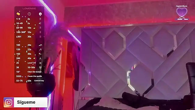 Sara_Foxx1's cam snapshot