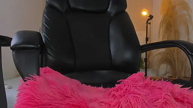 ISAAC_CRYSTON's cam snapshot