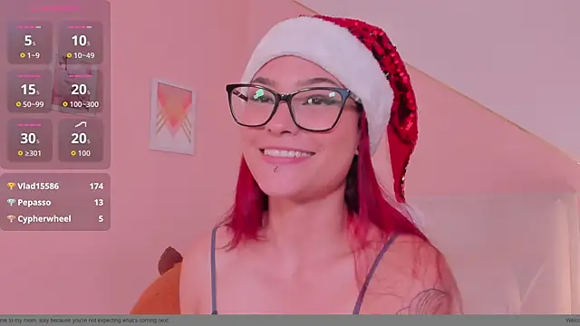 mae_lyra's cam snapshot