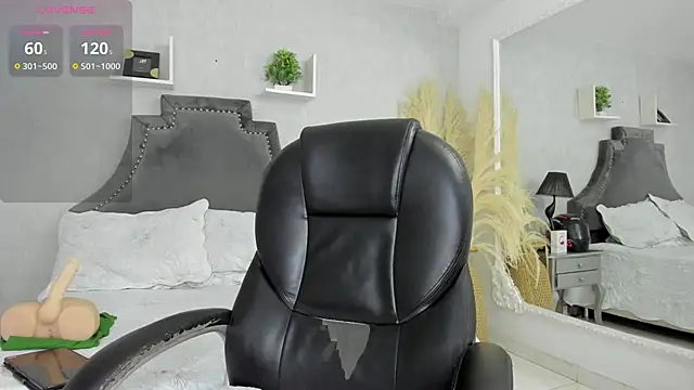 EmiliaRose_'s cam snapshot