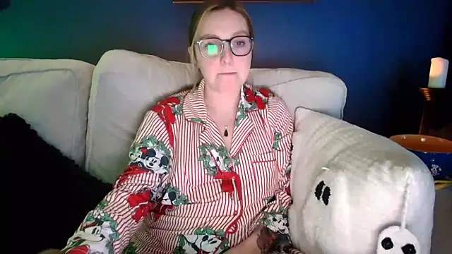 short_sweetpea's cam snapshot