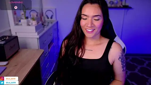 ImLui_lu's cam snapshot