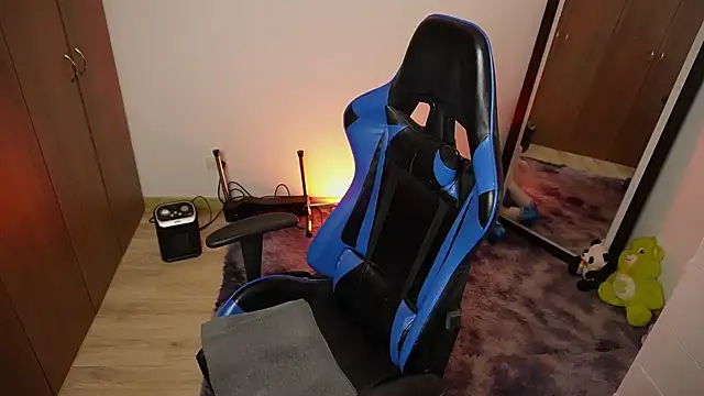 tay_ler3 live sex cam