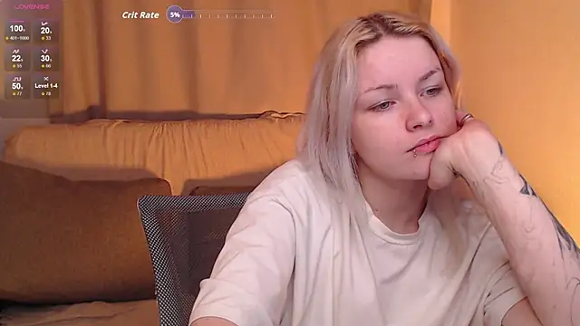 CherryNight6's cam snapshot