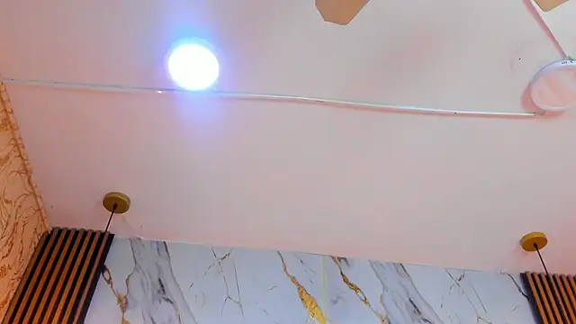 JanneCooper's cam snapshot