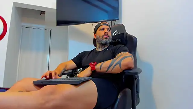 JoshRigby's cam snapshot