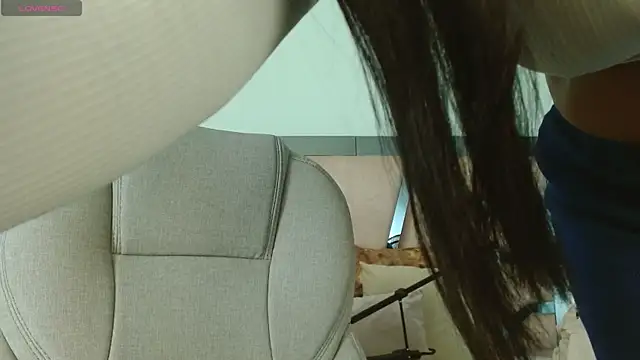 Maiacharris_'s cam snapshot