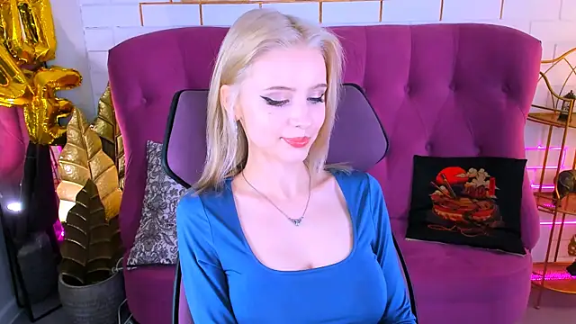 LeonaStane's cam snapshot