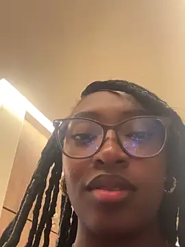 YallianaBrooks's cam snapshot