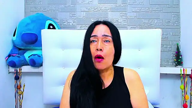 HorniestMilf's cam snapshot