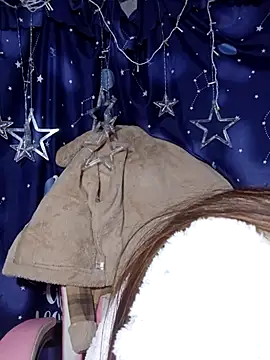 __Mai-love19__ live sex cam