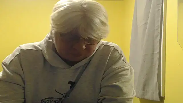 canadiancougar1965's cam snapshot