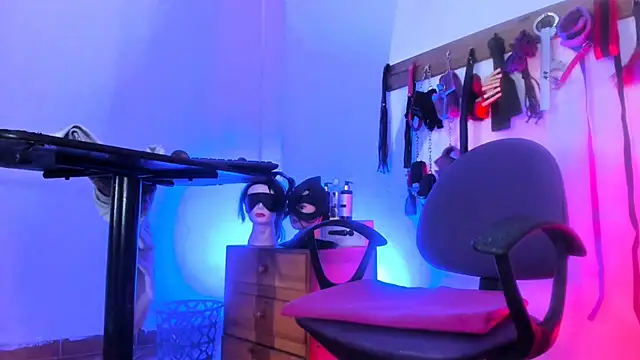 LucyStrike_'s cam snapshot