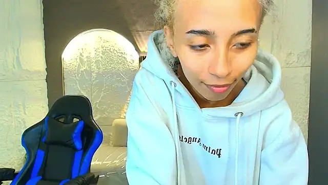 Agnis_ink_r's cam snapshot