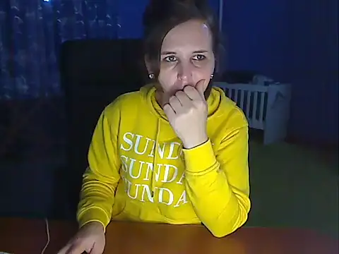 loveis007's cam snapshot