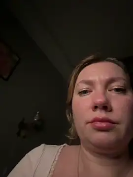 Lola_kiss_me's cam snapshot