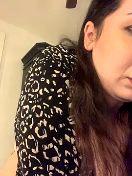 holyeroticss live sex cam