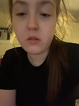 Charming_hamster_'s cam snapshot