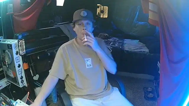 Bowerboi's cam snapshot