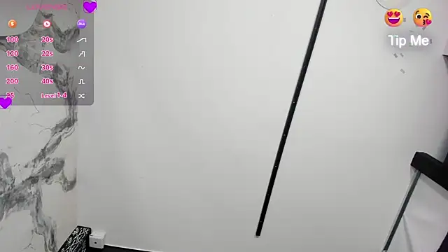 DalayMoore's cam snapshot