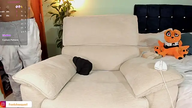 Neganhot_'s cam snapshot