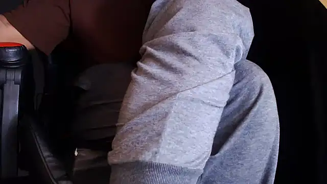 ErosFindomKing's cam snapshot