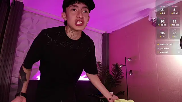 troy_rouge live sex cam