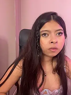 Scarletrose_'s cam snapshot