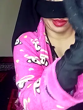 Zouzou_sexy's cam snapshot