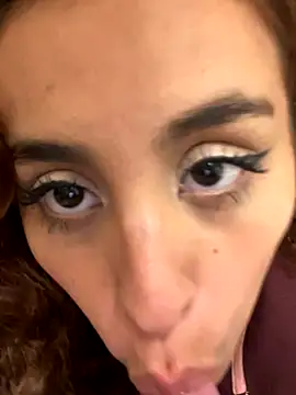 Katee_Jones live sex cam