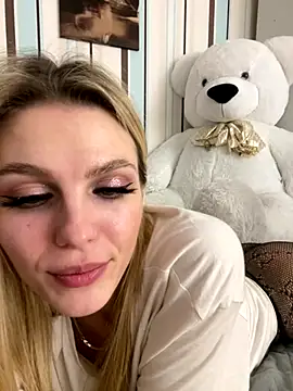 My_Hotgirl's cam snapshot