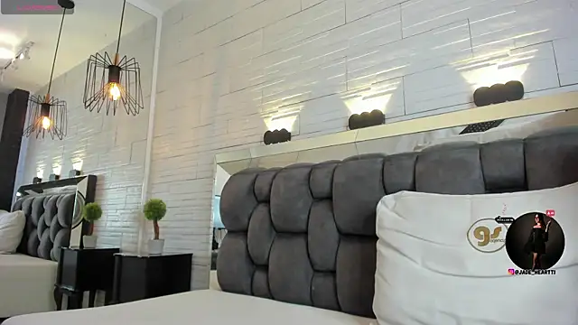 jade_heartt's cam snapshot